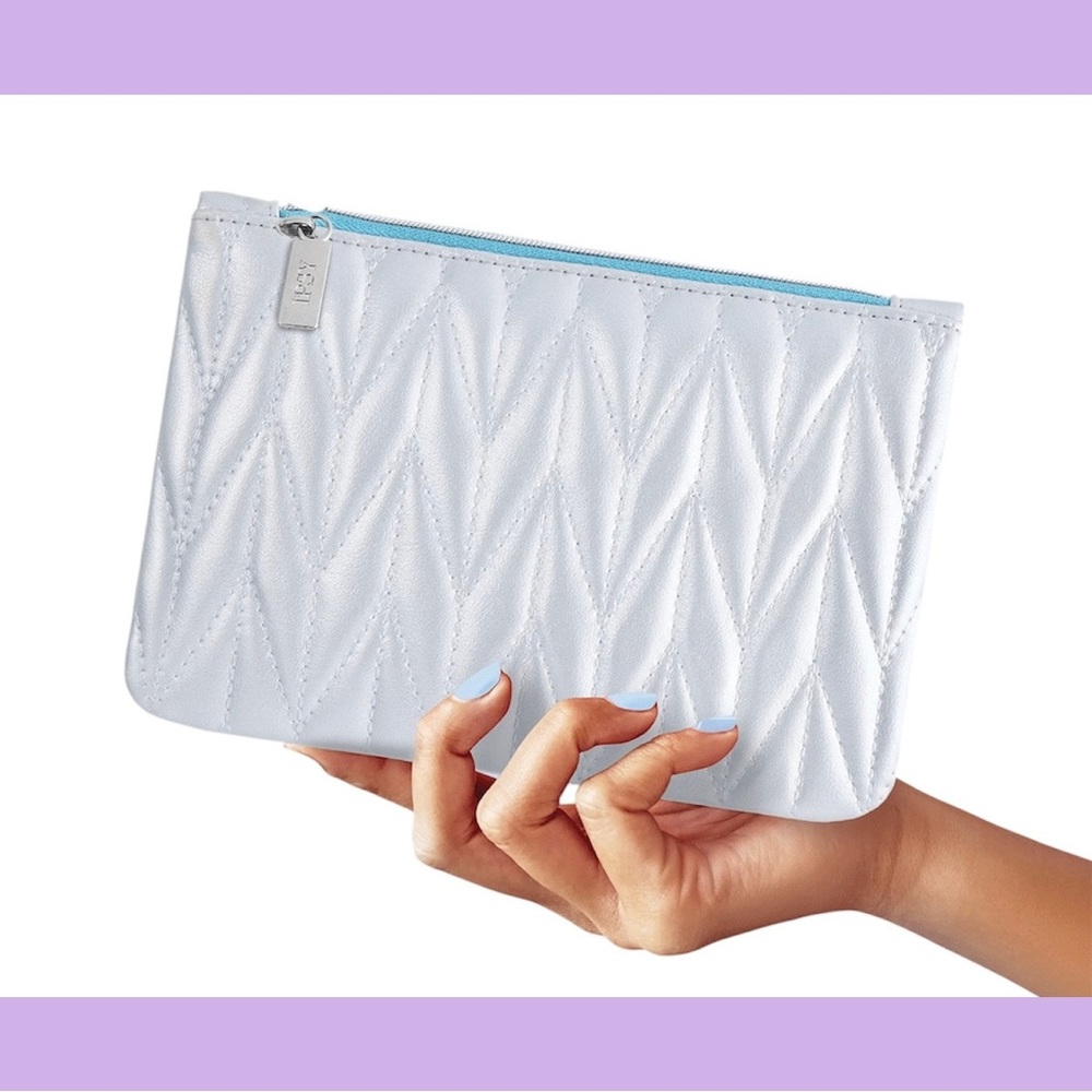 3 for $16 - NEW Ipsy Silver Quilted Cosmetic Bag - Picture 4 of 11